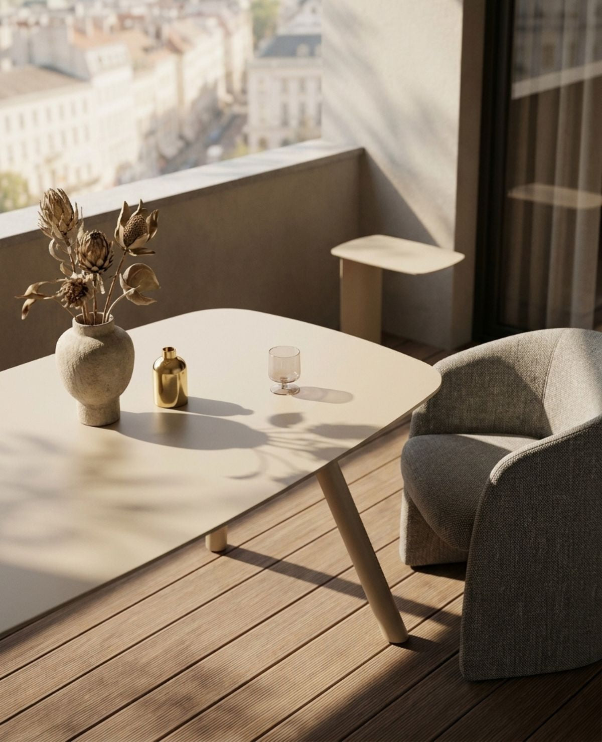 FORMA Couchtisch aus Metall
