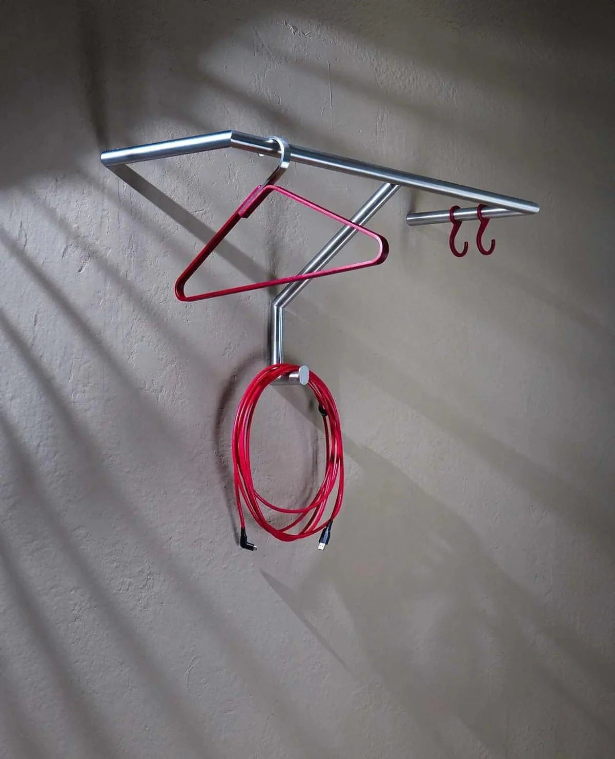 Garderobe Hook Siqual-Design Edelstahl gebürstet mit Kleiderbügeln