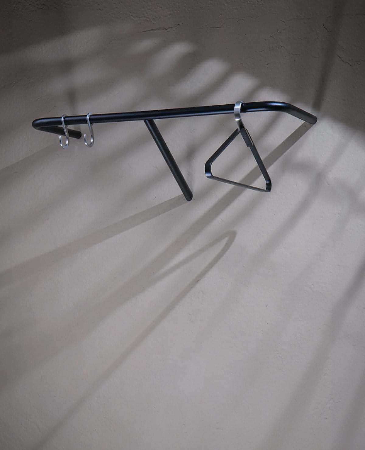 Garderobe Rail Siqual-Design Schwarz mit Haken