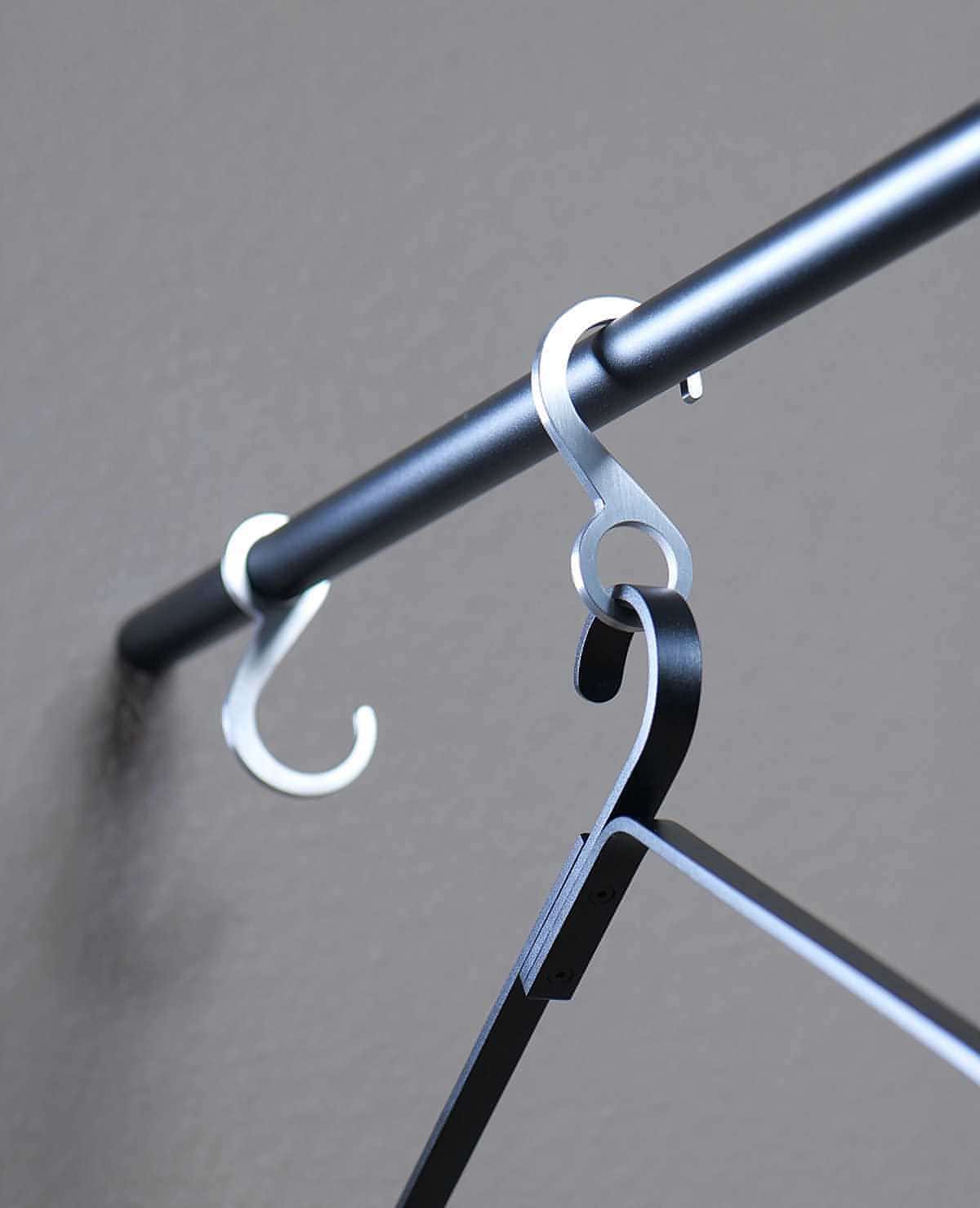 Haken Hanger Siqual-Design Edelstahl gebürstet detail