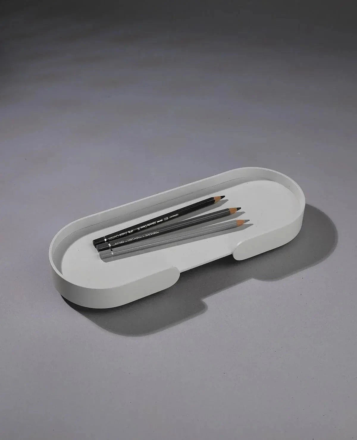 Tablett Mortimer Siqual-Design Weiß Stifte