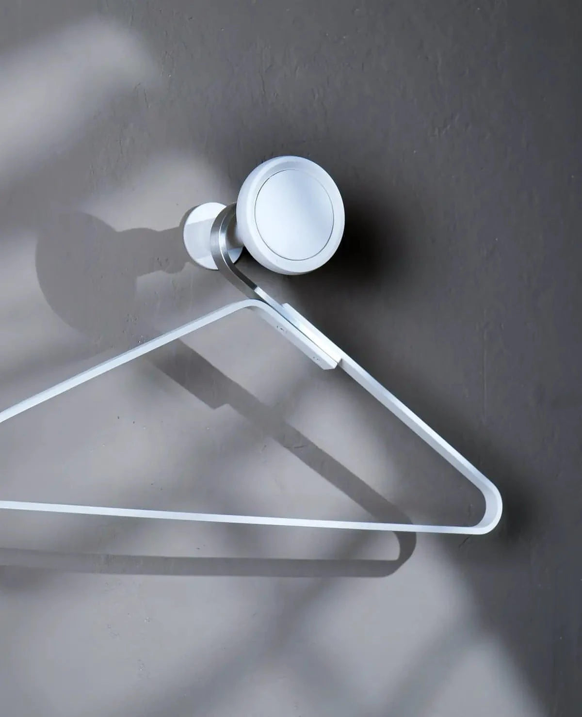 Wandhaken Siqual-Design Weiß mit Kleiderbügel