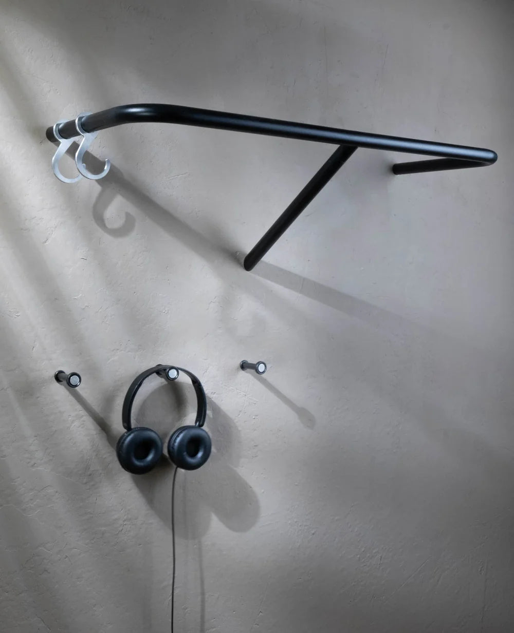 Tiny Silver Wandhaken in Schwarz – Metallhaken für Wandmontage im 3er-Set