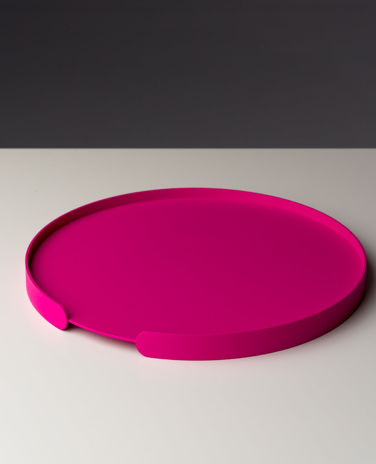 LILO – Round weatherproof metal tray with all-round edge