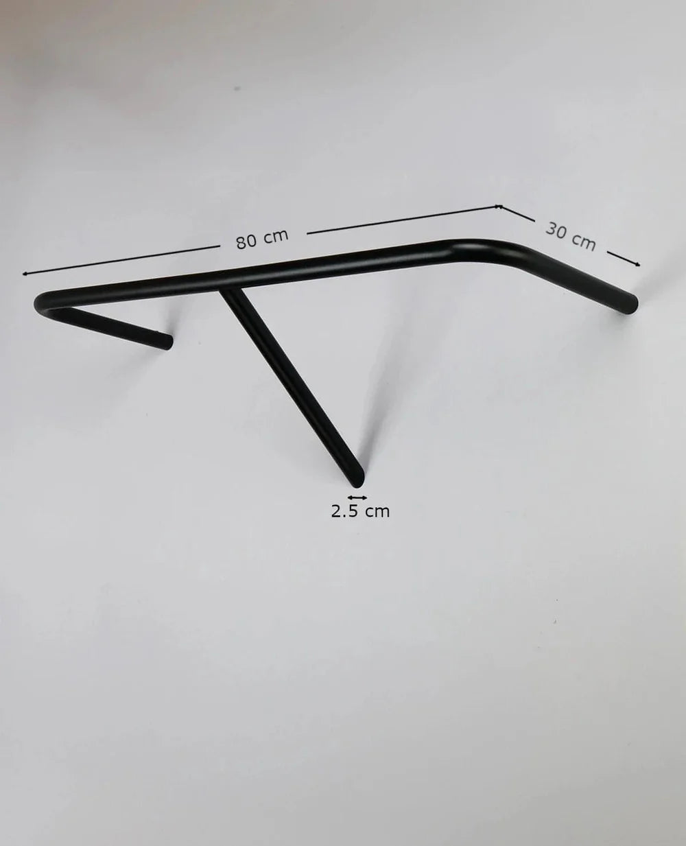 Maßangaben der Rail Wandgarderobe von Siqual Design