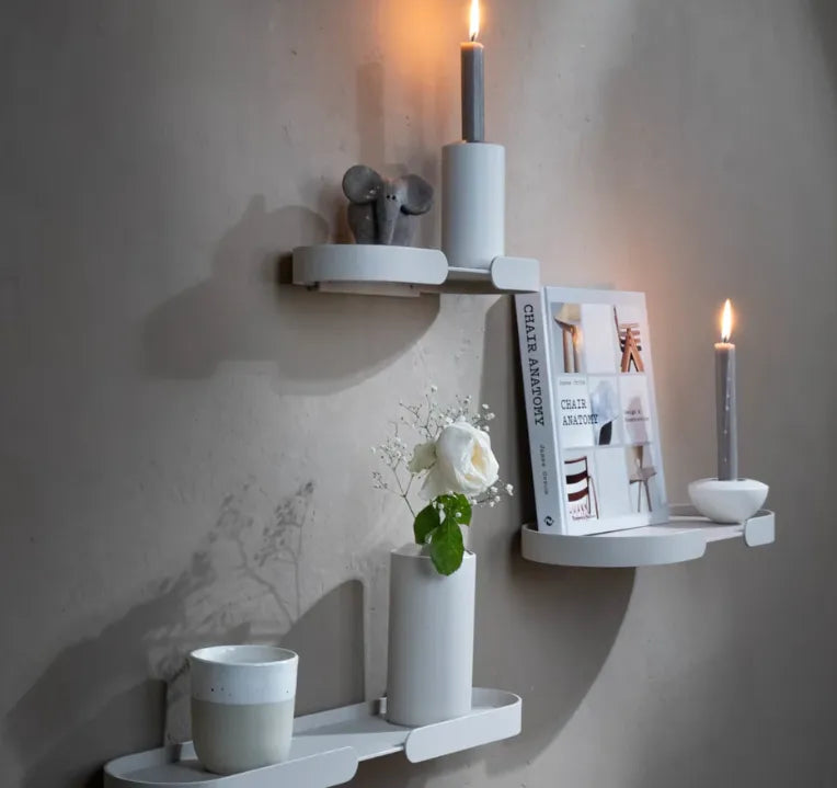 Wandregale aus Metall von Siqual Design, minimalistisches Schweberegal aus pulverbeschichtetem Metall in modernem Design für jeden Raum