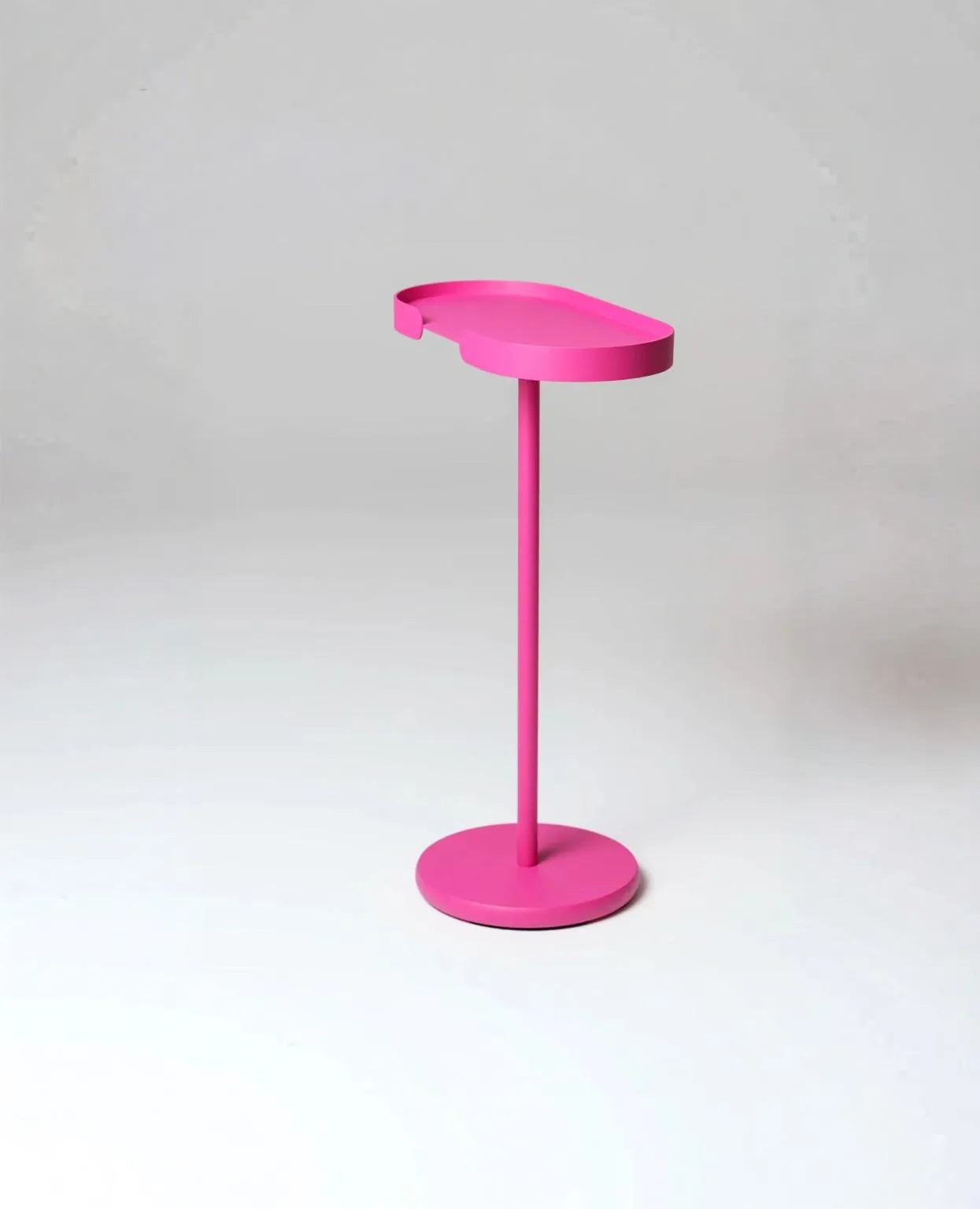 Stan Beistelltisch in Pinkmangenta – farbiger Eyecatcher für moderne Räume
