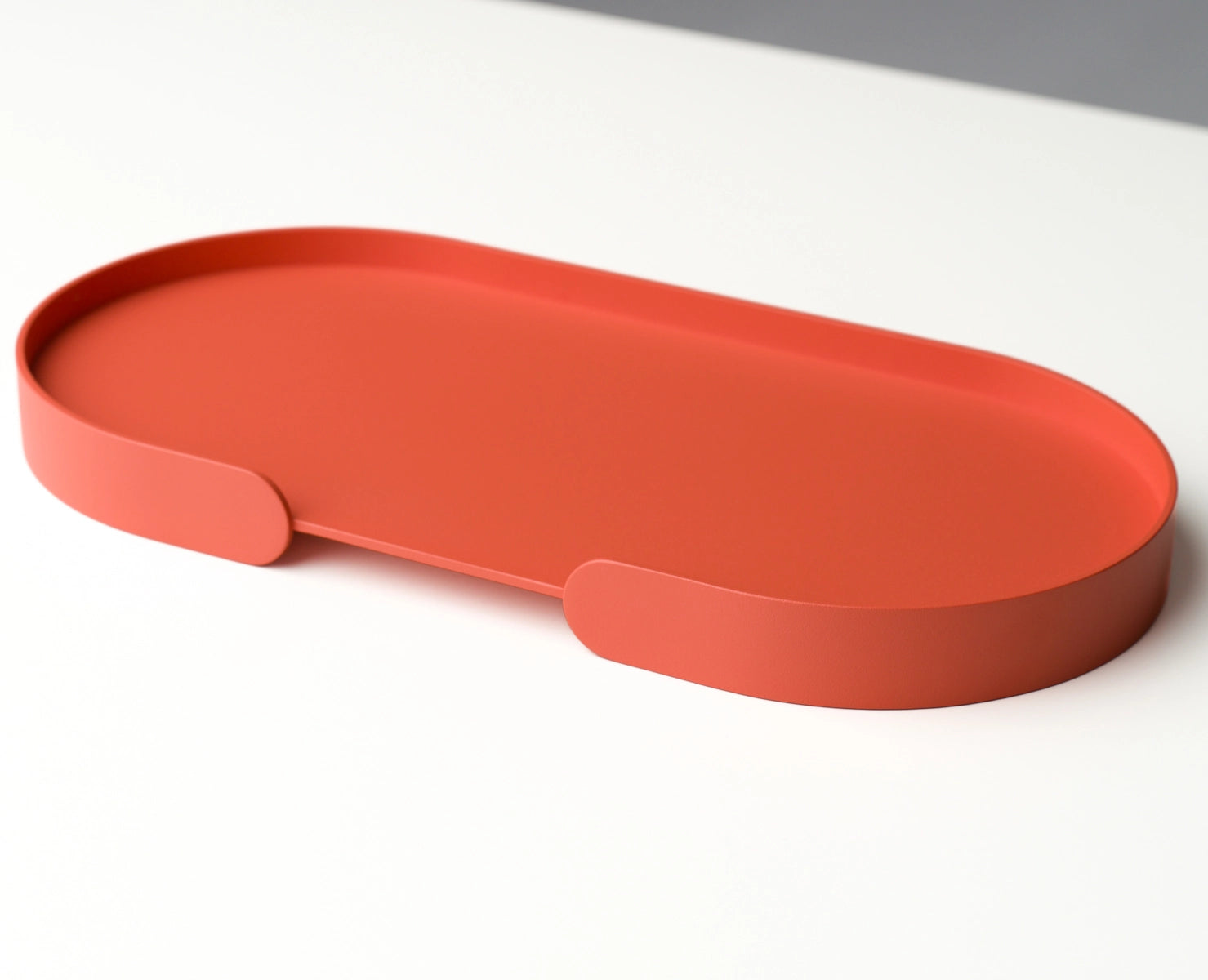 BUTLER – Wetterfestes ovales Metalltablett mit umlaufendem Rand