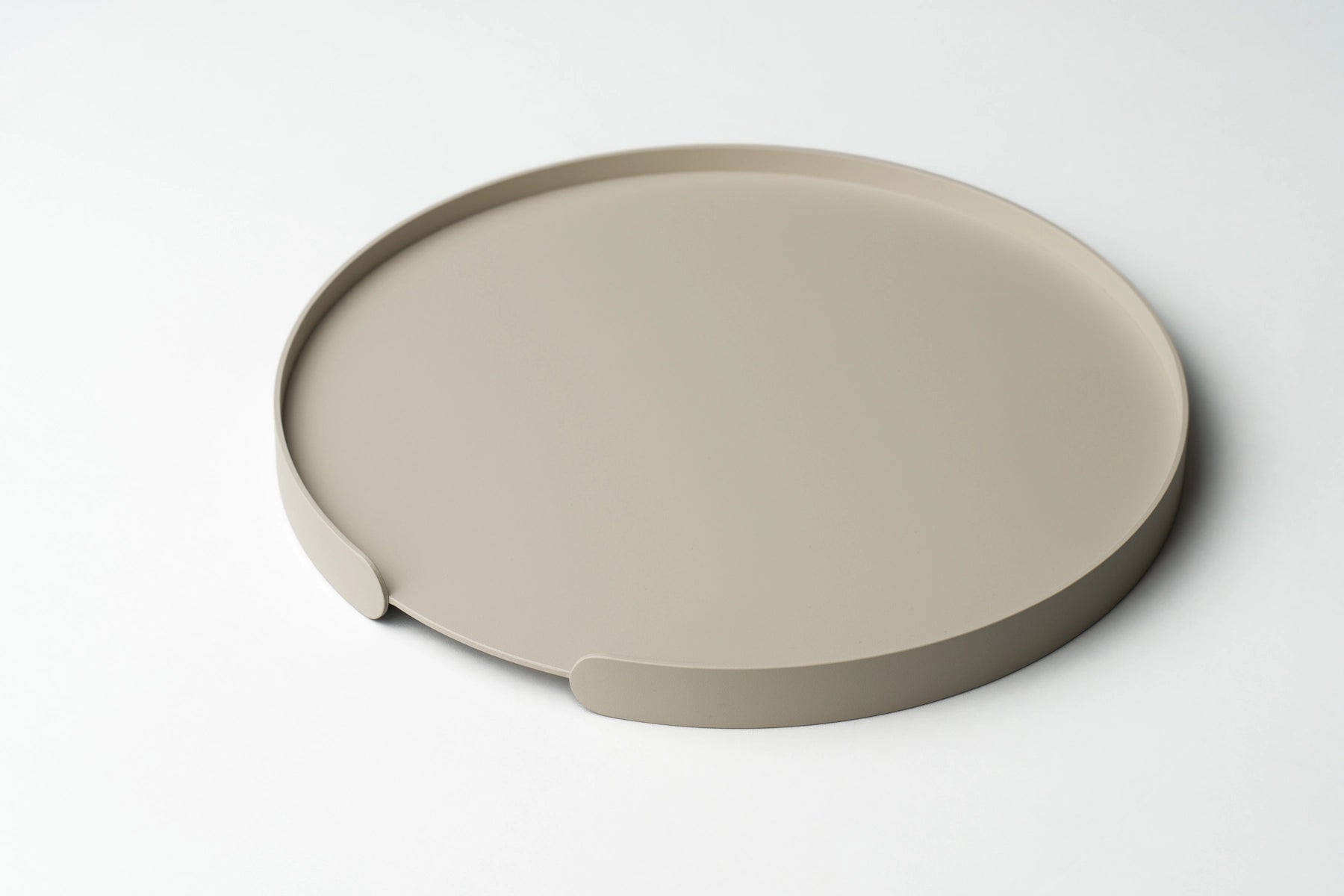 LILO – Round weatherproof metal tray with all-round edge