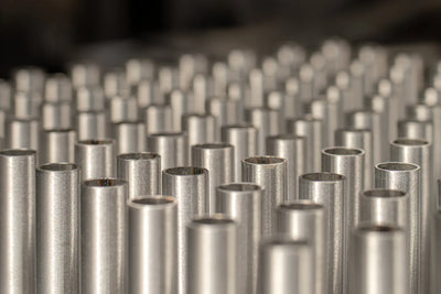 Design Wandhaken aus Metall von Siqual Design mit reduzierter Gestaltung und durchdachter Funktion