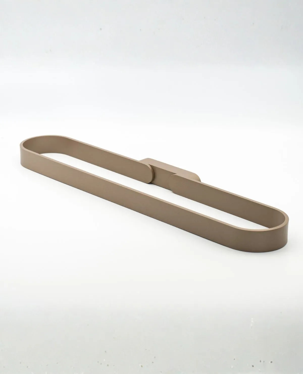 Siqual Design Handtuchhalter LUMO aus Metall mit minimalistischer Formsprache fuer moderne Raumkonzepte
